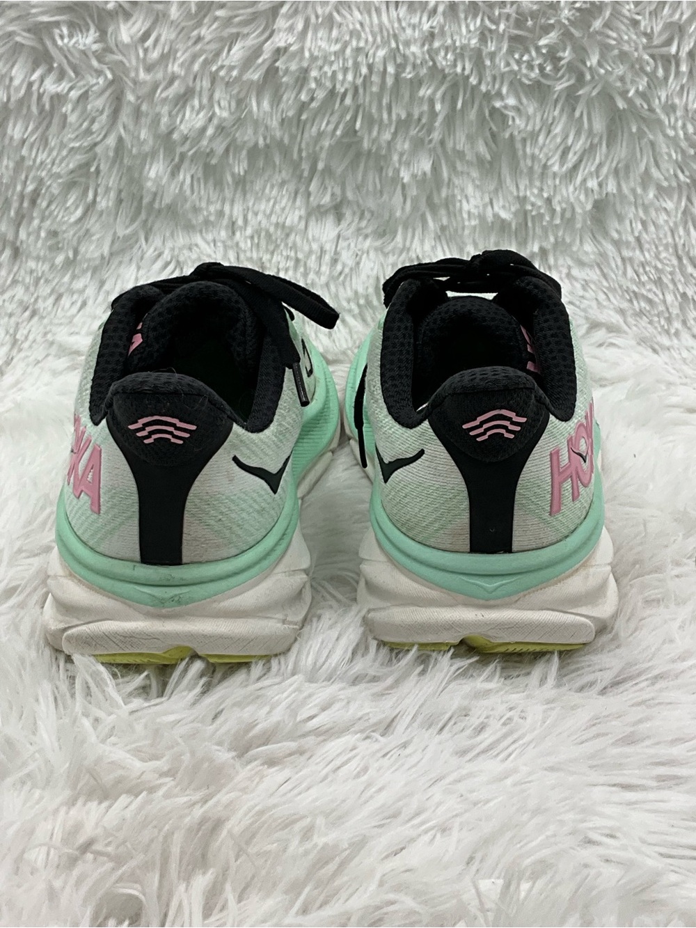 Hoka Clifton 9 Sneakers Size 8 B Mint and Pink Athletic Running Shoes - Picture 6 of 7